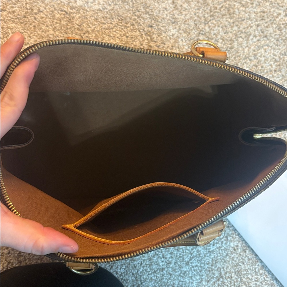 Louis Vuitton Alma PM Handbag - Picture 9 of 11